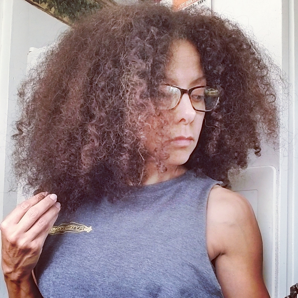 Meet your Posher, Lisandra